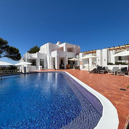 Hotel Village Cala Vadella  Exterior photo